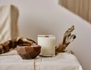 榜首位置几任易主,强队争夺榜首之路坎坷